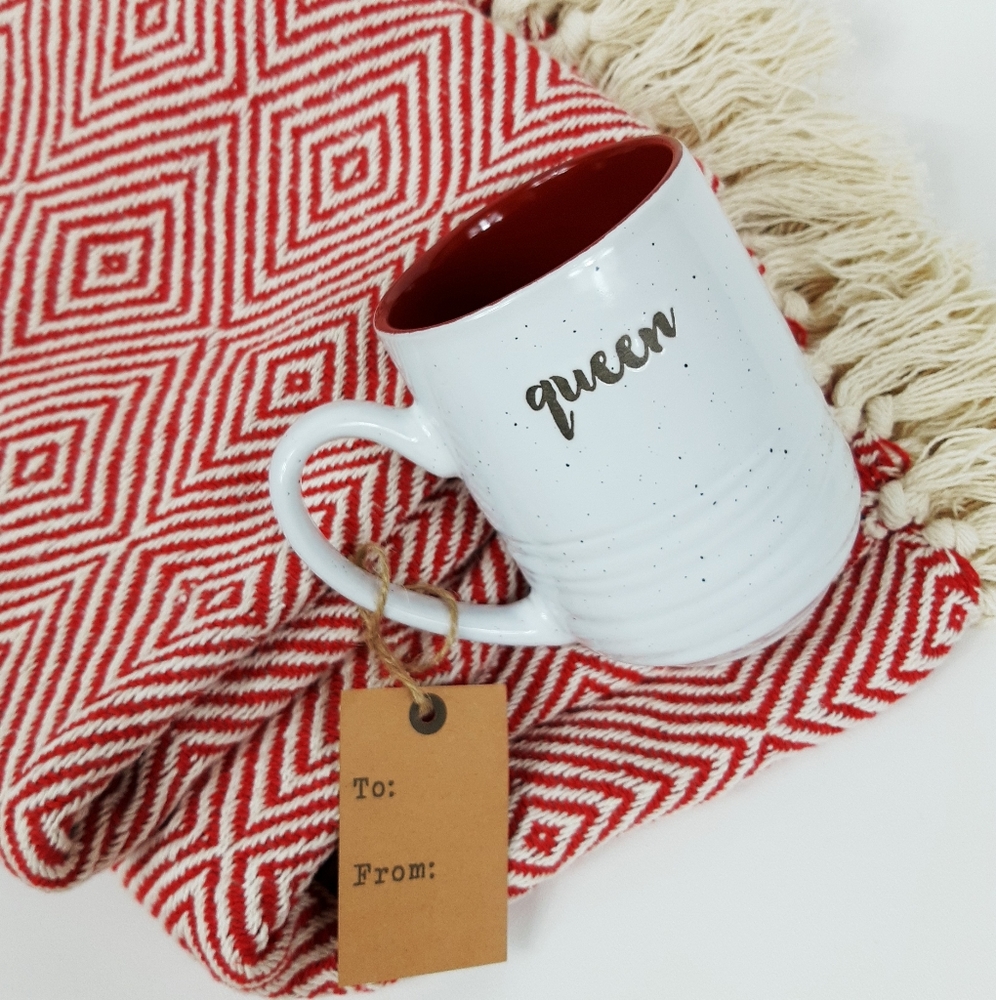 NEW Gift Set 'Queen' Coffee Mug & Striped Blanket - Picture 7 of 8